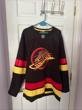 NHL Vancouver Canucks Retro Jersey - Black with Red and Yellow Accents
